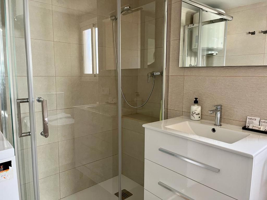 Apartamento Frente Al Mar En Calpe Con Parking Para 4 Personas Eksteriør bilde