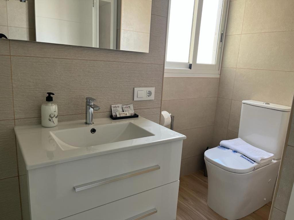 Apartamento Frente Al Mar En Calpe Con Parking Para 4 Personas Eksteriør bilde